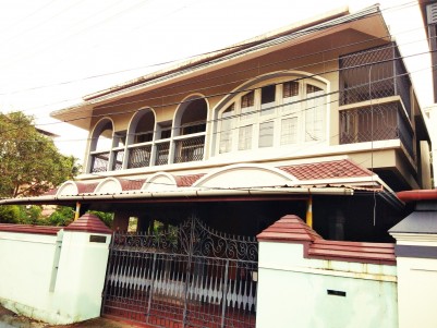 3000 Sq Ft 4 BHK House for sale at Kadavanthra, Ernakulam
