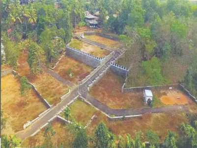 Land for Sale at Pinarmunda, Kakkanad.