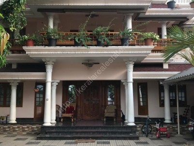 2300 sqft 5 BHK Fully furnished House in 11 Cents for sale at Aluva Ernakulam