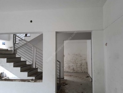 Luxury Villa for Sale at Meenamkulam-Kazhakottam for Resale