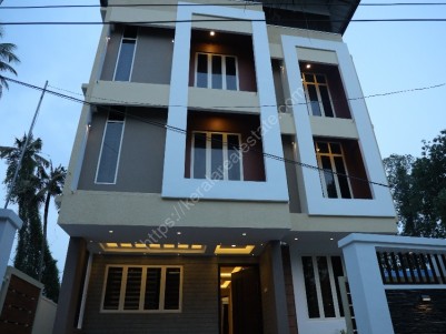 FULLY FURNISHED LUXURY HOME STAY FOR SALE AT ERNAKULAM