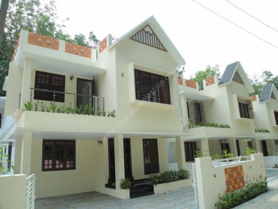 4 BHK 2100 SqFt Villa for sale at Pallikkara, Ernakulam