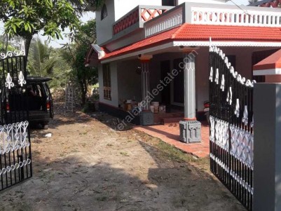 25 Cents of Land with House for Sale at Thiruvalla, Pathanamthitta