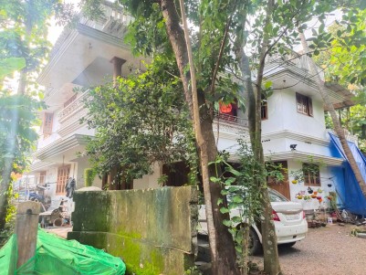 3000 Sq Ft House for Sale at Kakkanad, Ernakulam
