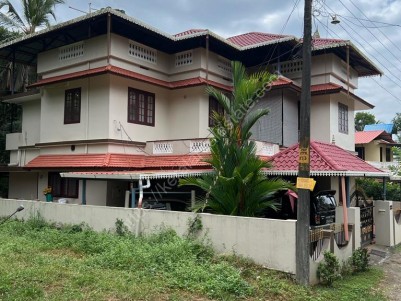 2400 Sq Ft 4 BHK House for Sale at Pattikkad, Thrissur