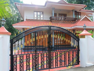  House for Sale at Manarcaud, Kottayam